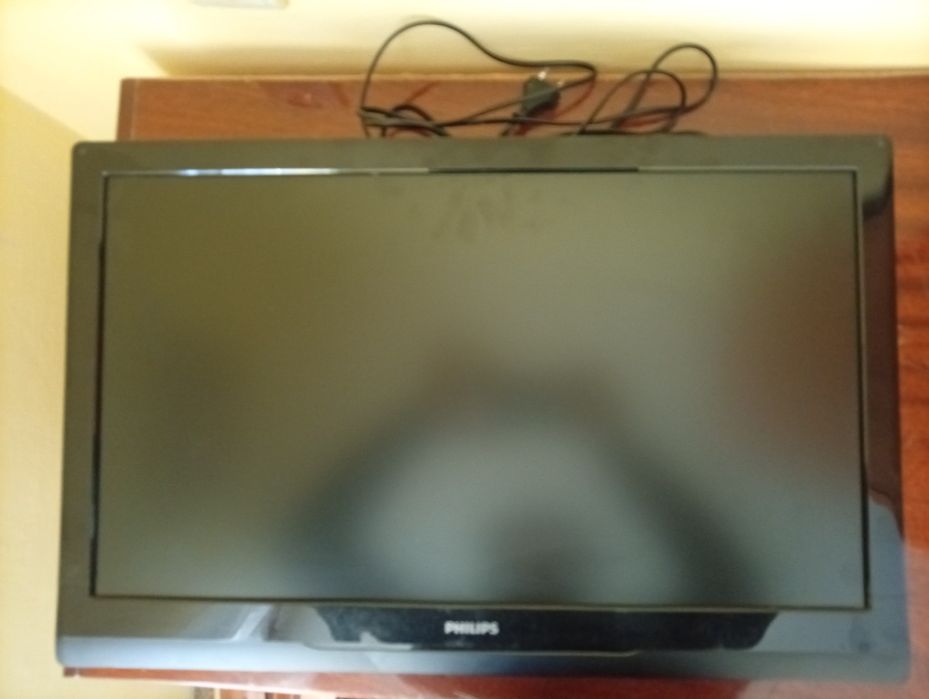 Телевізор PHILIPS    .