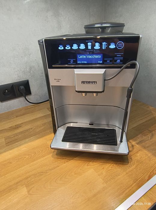 Siemens EQ.6 plus s300 EQ6 ciśnieniowy ekspres do kawy