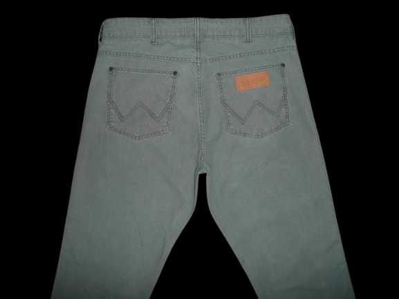 Spodnie dżinsy WRANGLER W31/L34=42,5/110cm jeansy