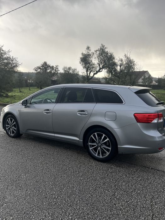 Totyota Avensis SW Luxury GPS disel