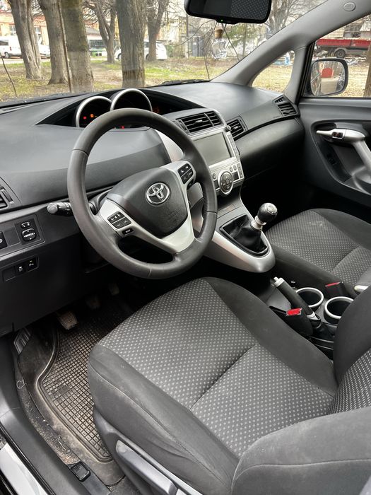 Toyota Verso після ДТП