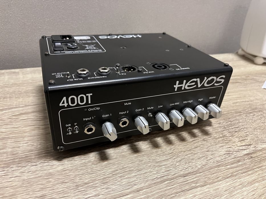 Hevos 400T wzmacniacz basowy