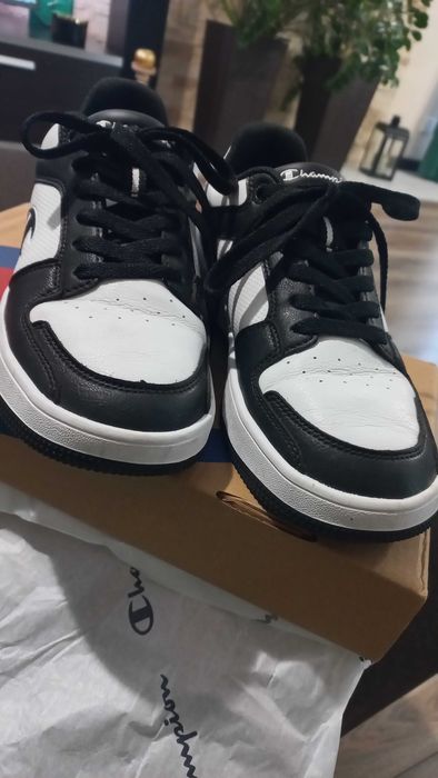Buty Champion raz założone