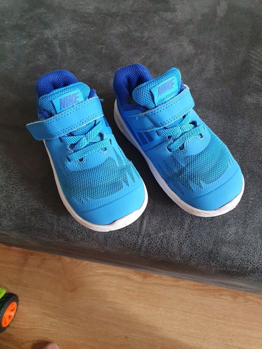 adidasy dziecięce NIKE