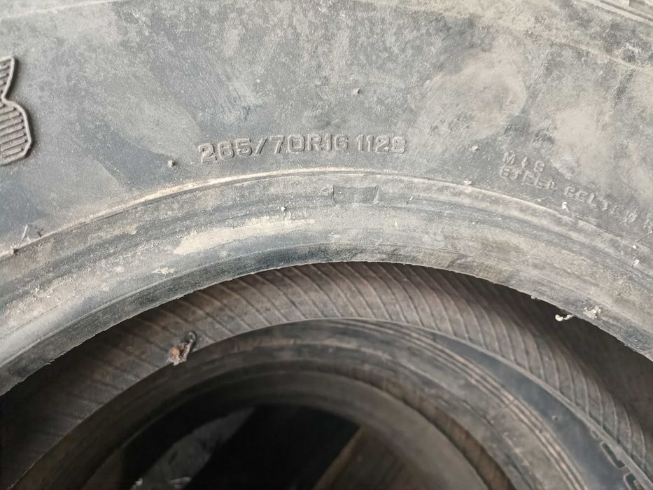 REFP11C 1 Pneu Dunlop 265/70R16 112s todo terreno jipes