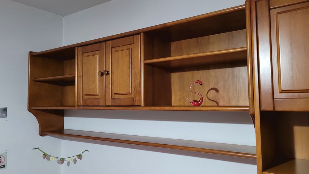 mobília de quarto/estúdio em madeira maciça