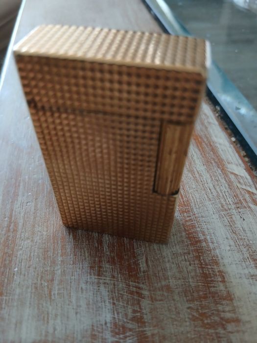 Isqueiro Dupont dourado