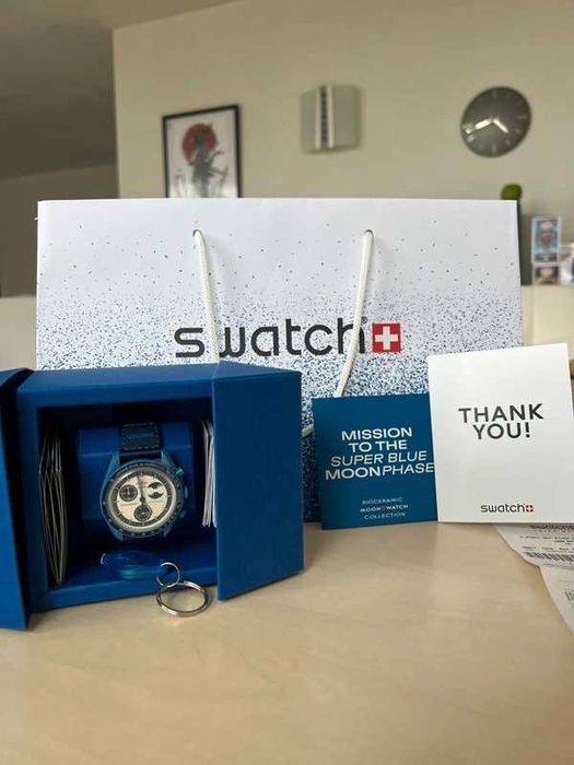 SwatchXOmégaBioceramicMoonswatchMissiontothesuperbluemoonphase r.