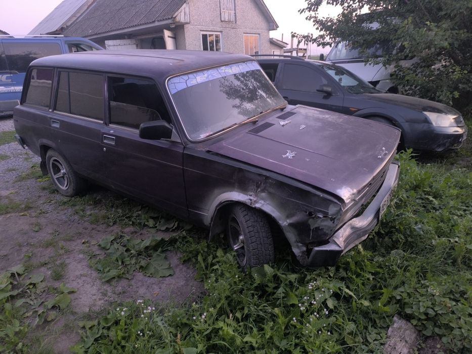Продам 2104 на титанах