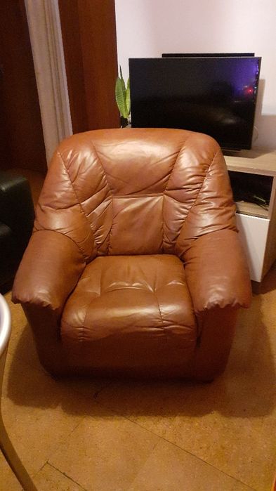 Sofá de pele....