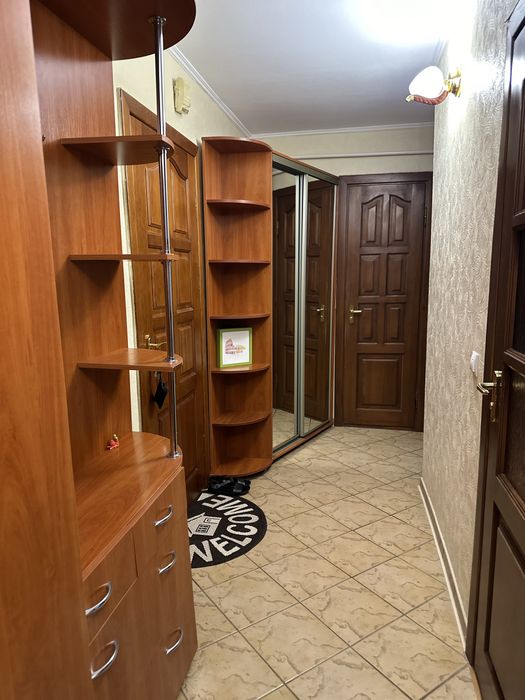 2-км квартира цент оренда погодинно, подобово, потижнево