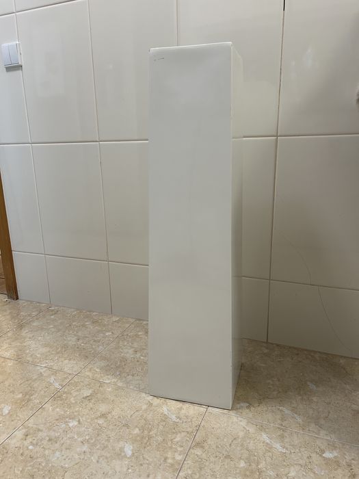 Coluna em porcelana