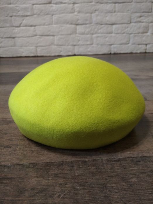 Берет із фетрової вовни cos