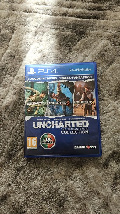 Ps4 Pro 1Tb + comando e jogos