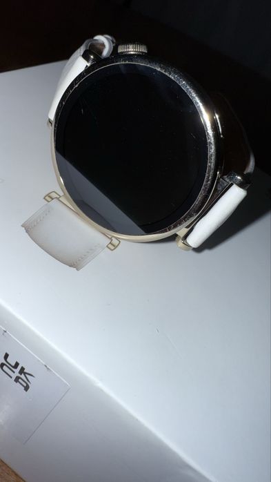 Huawei gt4 elegant 41mm + gratis