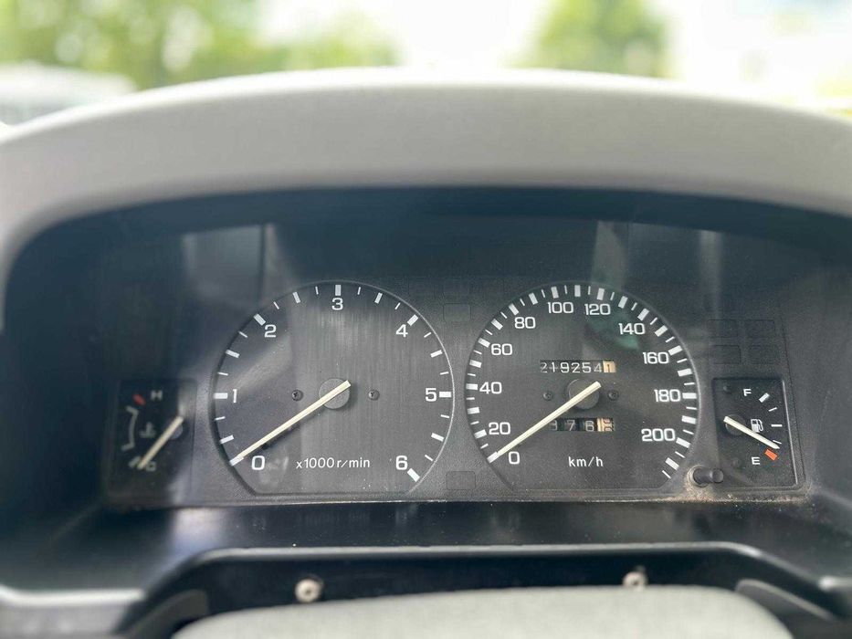 Vendo jipe Land Rover DISCOVERY 300TDI | 7 lugares.