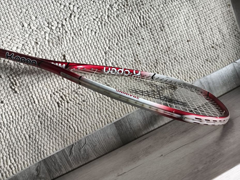 5 Raquetes de tênis + 2 Raquetes de Padel + 1 Squash Racquet