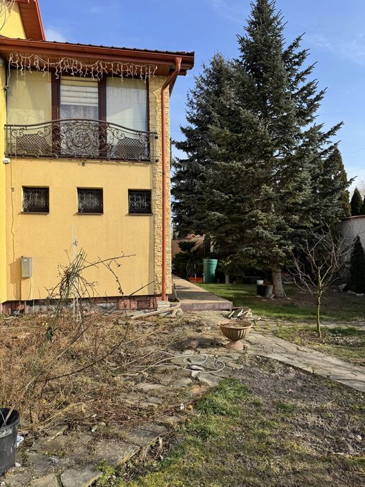 Продаж будинку Рава-Руська