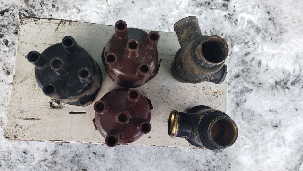 Теермостаты  крышки и др.