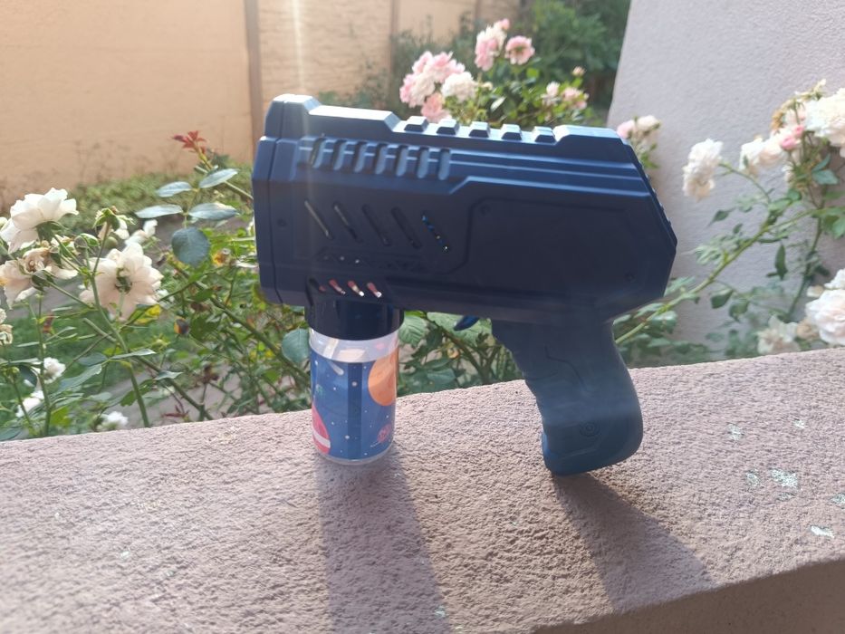 Бульбашковий пістолет (bubble gun)