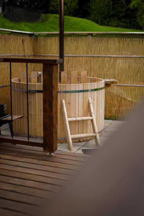 Domek pod lasem z balia Ustrzyki Dolne noclegi Bieszczady