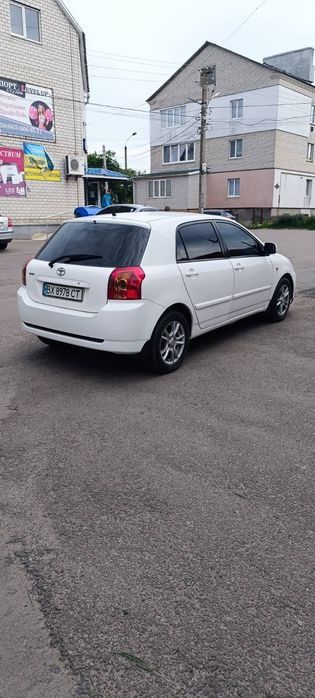 Продам Тойоту Королу