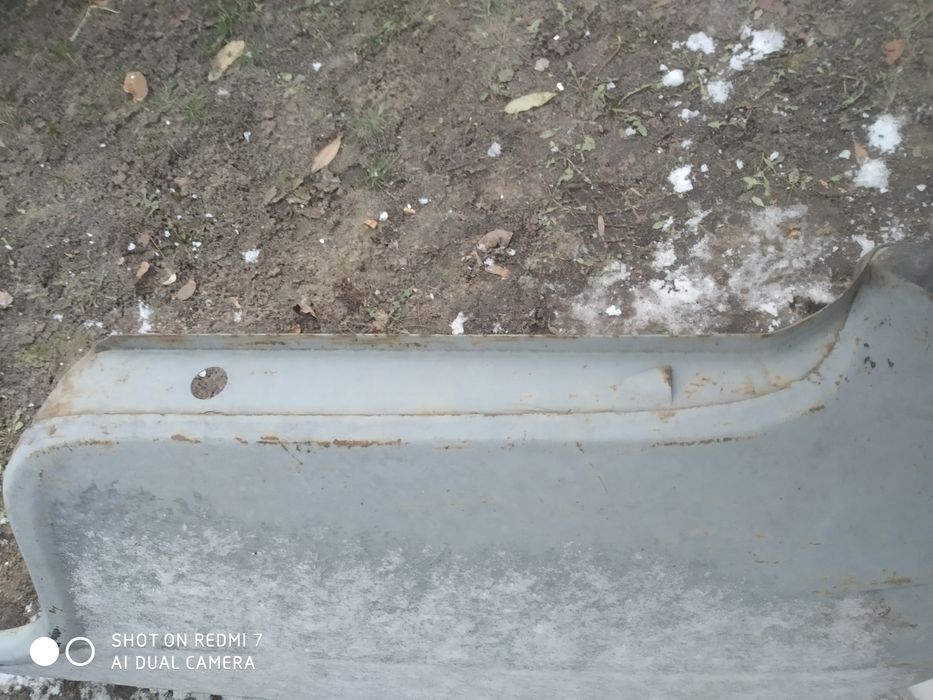 Нове крило до ваз-2102