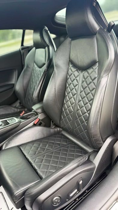 Audi TT quattro      2018