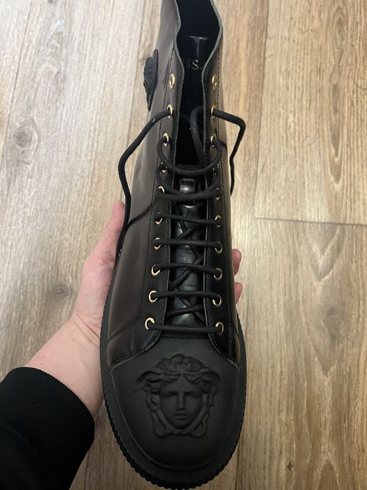 Ботинки versace нові