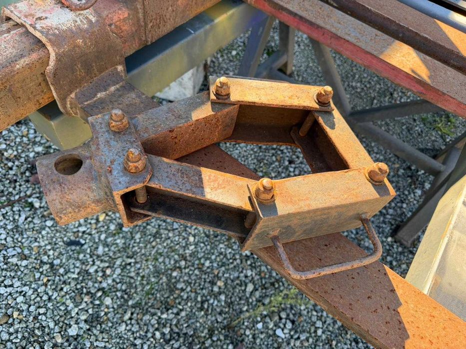 Porta paletes de grua