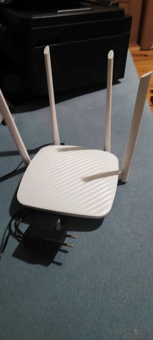 Router wifi Tenda f9