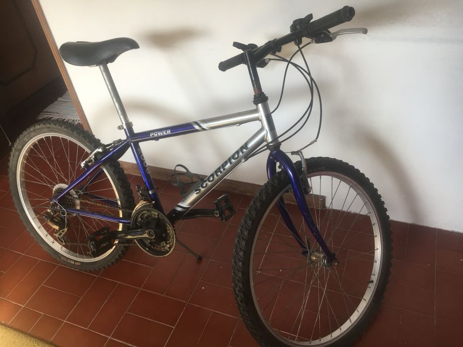 Oportunidade imperdível! Bicicleta aro 26 em excelente estado