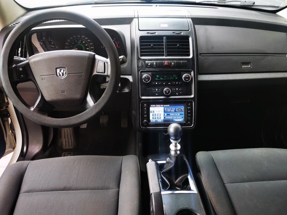 Dodge Journey 2.0  Crd  (7 Lugares)