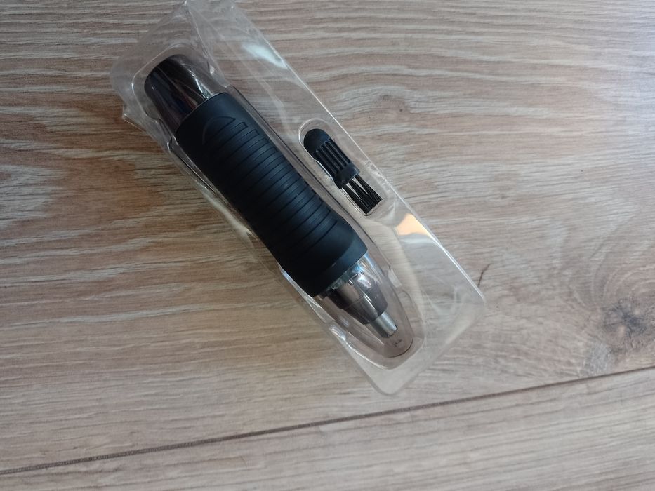 Trymer do nosa  nowy