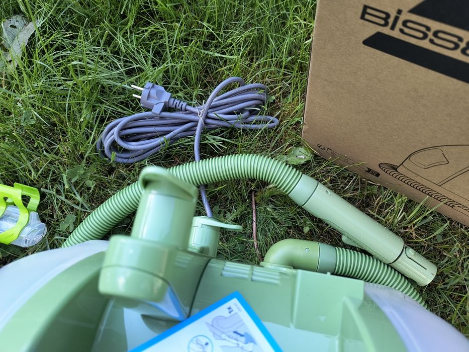 Odkurzacz piorący Bissell little green