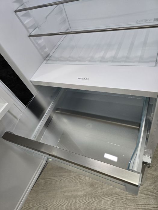 Новий Холодильник Liebherr 2025рік BioFresh NoFrost Дотяжки