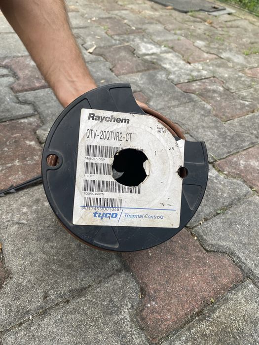 Kabel QTVR samoregulujacy przewód grzewczy RAYCHEM 64W/m