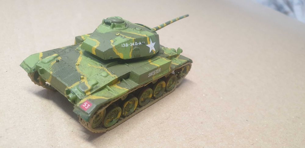 M 24  (1:72 wykonany)