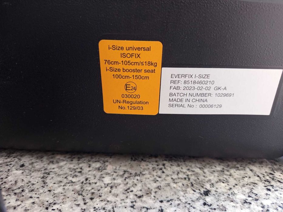 Cadeira auto bebe Confort EverFix I-size