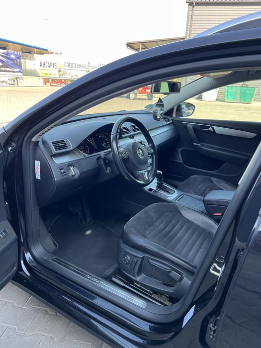 Продається автомобіль Passat b7