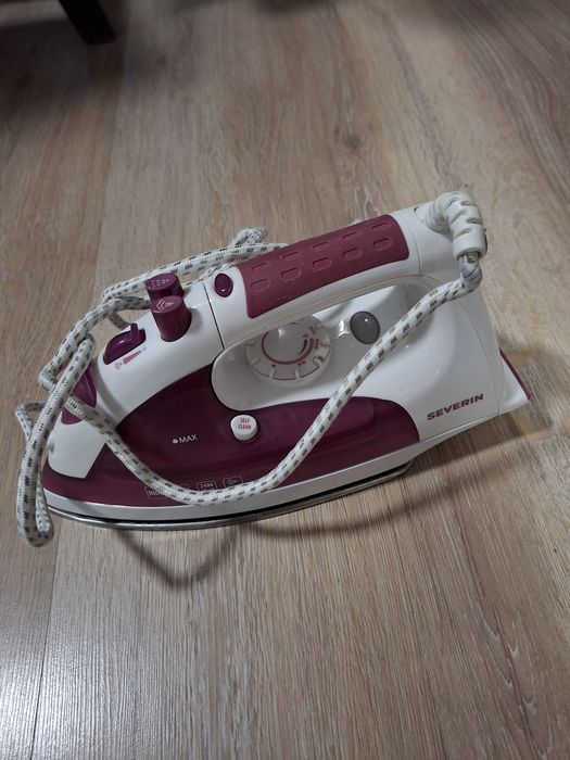 Żelazko parowe Severin