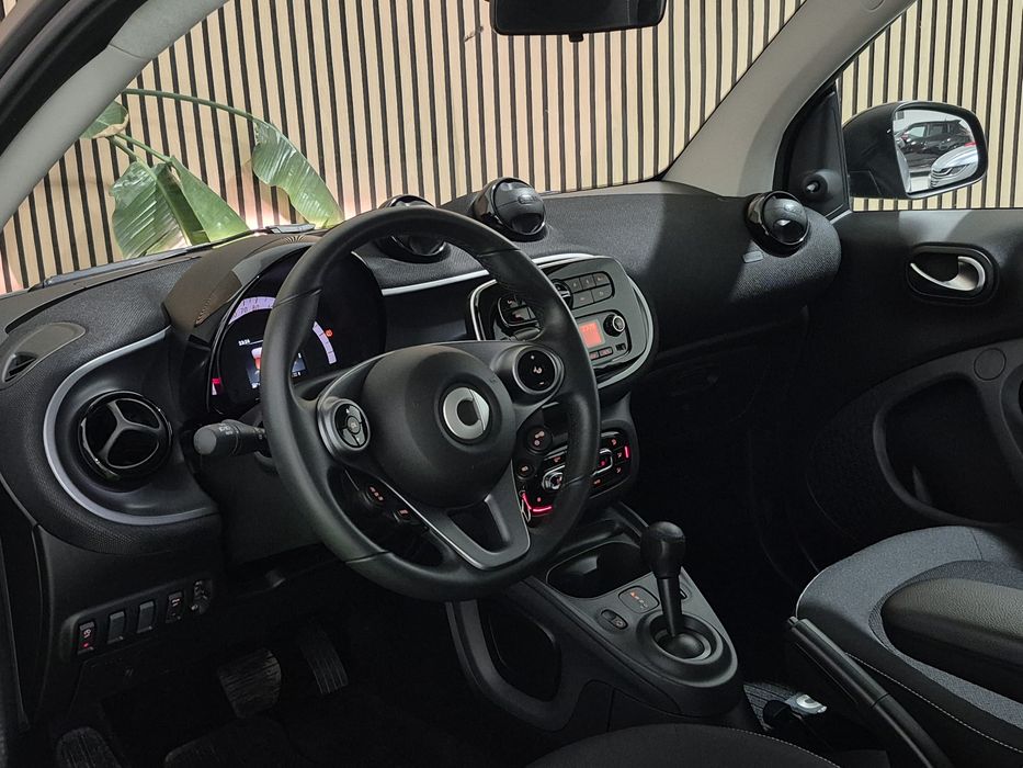 Smart Fortwo - 20.000KM - AUTOMÁTICO | GARANTIA | NACIONAL - 2019