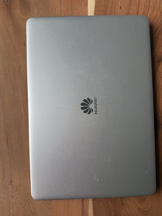 Huawei MateBook D14 – 14 Zoll – AMD Ryzen 5 – 8GB RAM – 256GB SSD