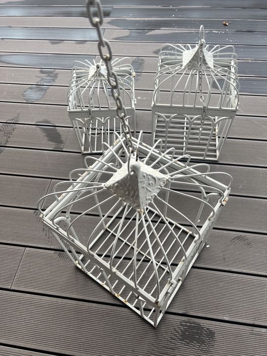 Pendentes metálicos