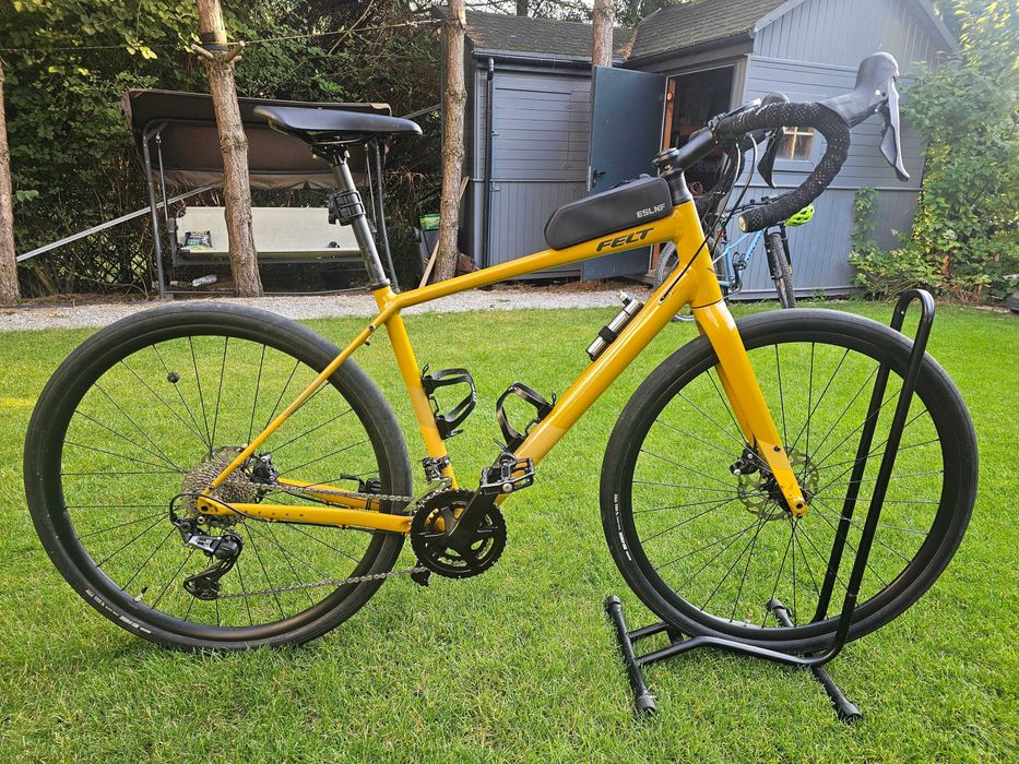 Rower gravel FELT BROAM 30 - super wygodny -  rozm L 56CM