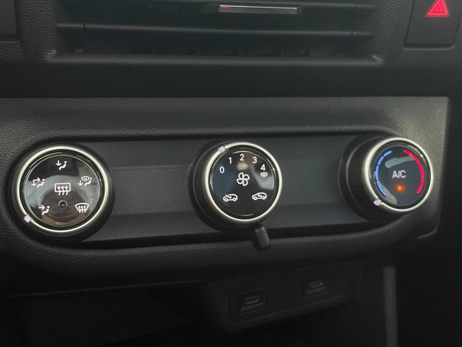 Opel Frontera 1.2 Hybrid Edition