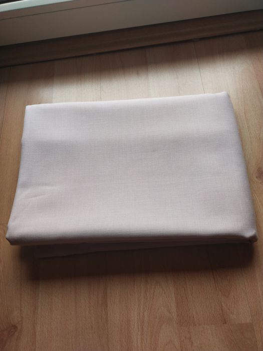 NOWY obrus plamoodporny - duży.