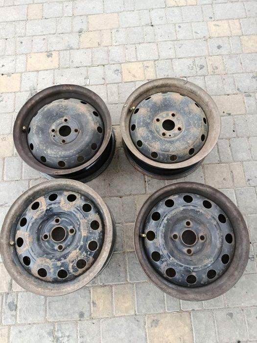 Продам 4 диски на 15 Hyundai Accent хюндай акцент