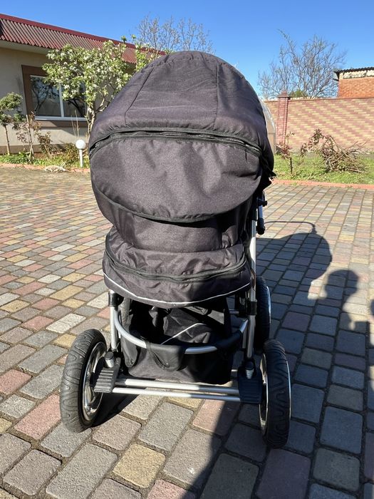 Чорна дитяча коляска Flash