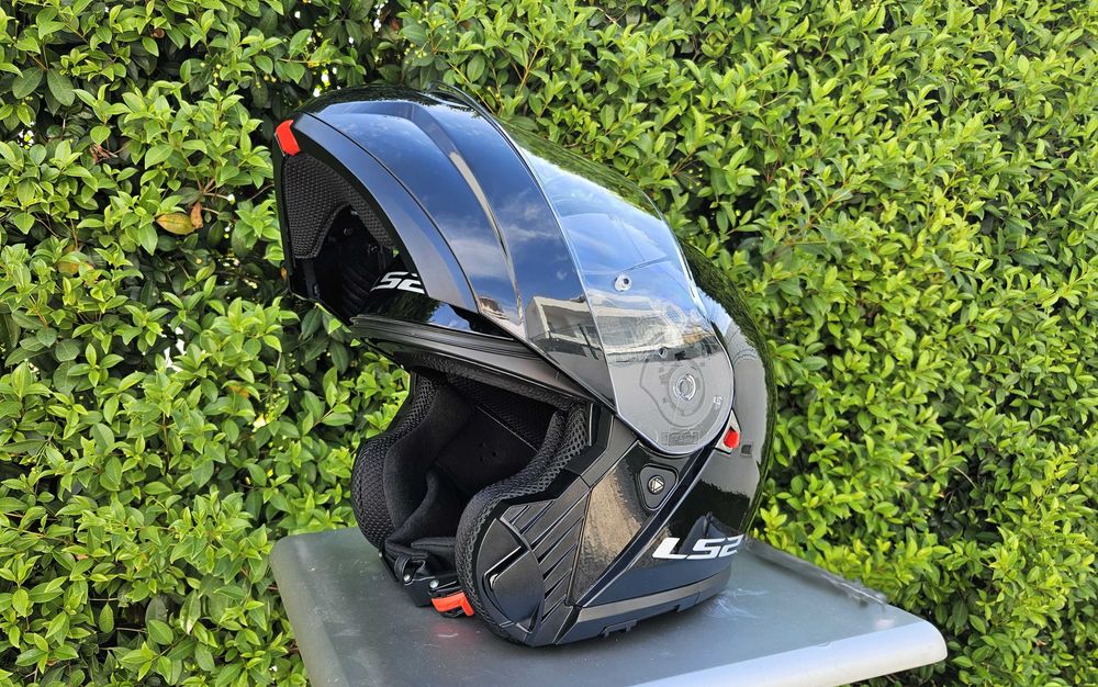 Capacete modular - LS2 Strobe 2 FF908 - Black Gloss